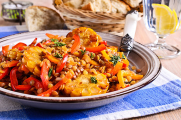 Lentils with paprika and corn