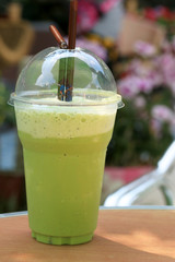 Green tea and milk