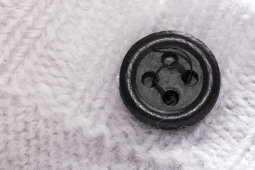 Pullover with button