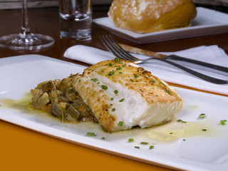 Cod grilled with vegetables