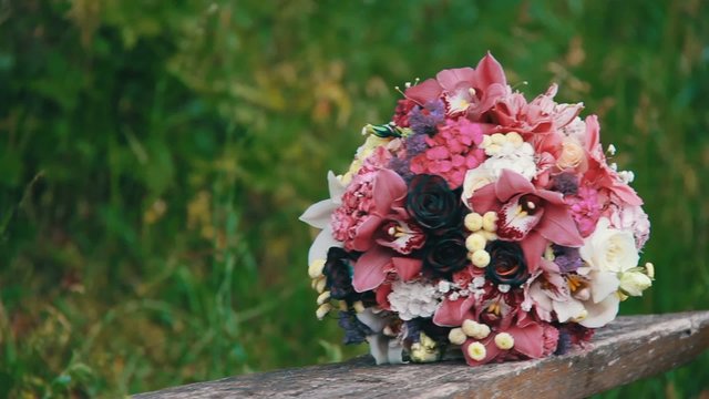 Wedding bouquet on the nature