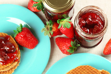 Wafers with strawberry jam and berries