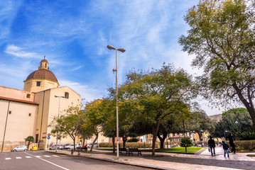 Fototapeta na wymiar Cagliari, piazza Ss Cosma e Damiano e chiesa di San Lucifero