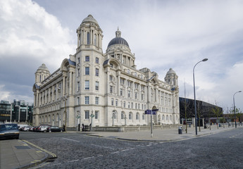 Fototapeta na wymiar Port of Liverpool Building, Liverpool, UK