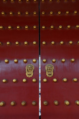 中国北京天坛的红色大门