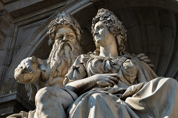 Naklejka premium Danubiusbrunnen - Albrechtsbrunnen| Wien