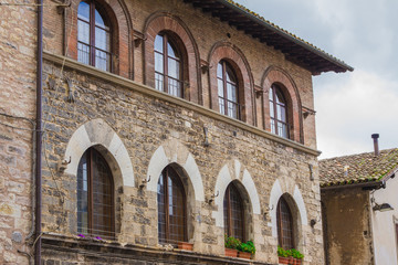 Fototapeta na wymiar Antico palazzo di Gubbio
