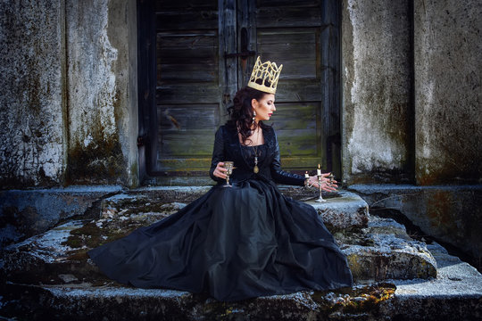 dark queen