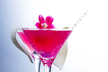 Molecular mixology - Cocktail with caviar