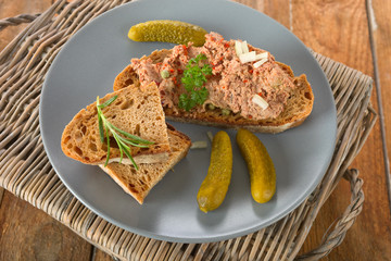 Leberwurstbrot