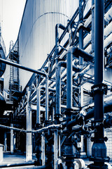 Pipeline indoors oil refining