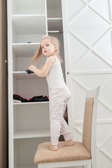 Little girl and clothes