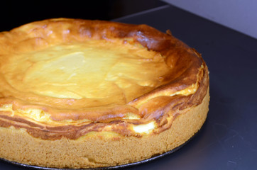 selbstgebackener K&auml;sekuchen