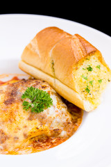 lasagna with hot garlic bread