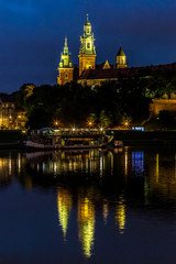 Obraz premium Krakow at night. Wawel Castle