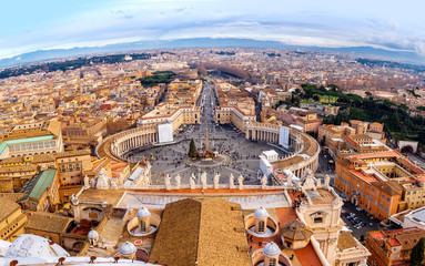 Fototapeta premium Saint Peter's Square in Vatican and aerial view of Rome