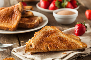 Homemade Sugar and Cinnamon Toast
