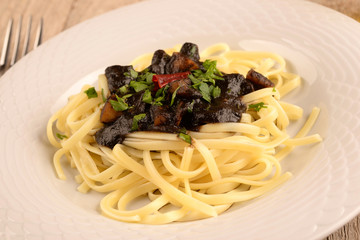 FETTUCCINE SQUID INK -FETTUCCINE AL NERO DI SEPPIA