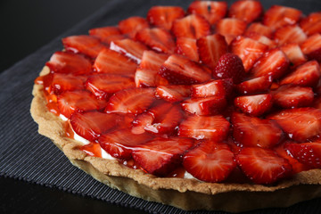 Strawberry cake dessert