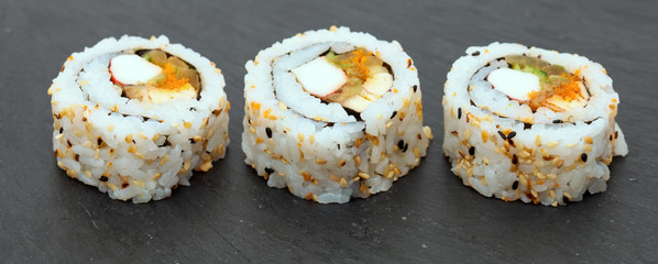 futomaki sushi rolls