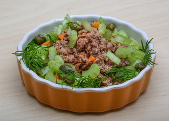 Tuna and celery salad