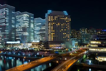 Obraz na płótnie Canvas night scene of the Yokohama area in Japan