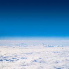 Fototapeta na wymiar Beautiful view of the blue sky and clouds