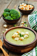 broccoli soup puree