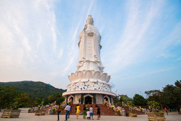 statue of Guanyin highest in Vietnam