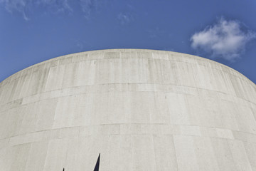 Fototapeta premium Exterior of the Hirshhorn Museum, National Mall, Washington, D.C