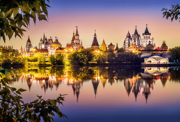 Obraz premium Зеркальный вечер mirror evening