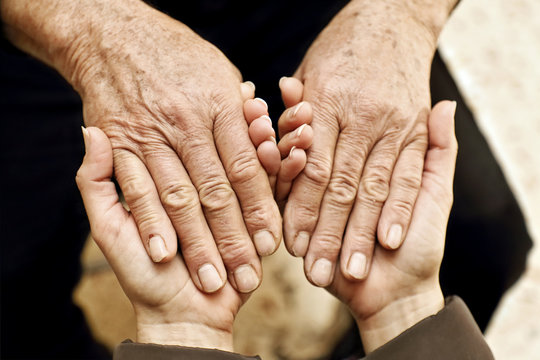 Sostegno e aiuto a persone anziane # 2