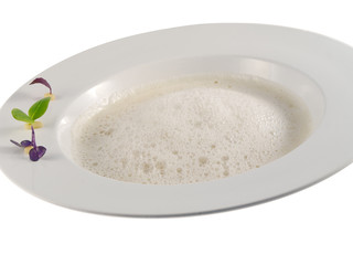 asparagus soup with vanilla foam