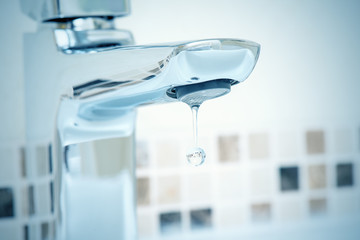 tap and water dripping