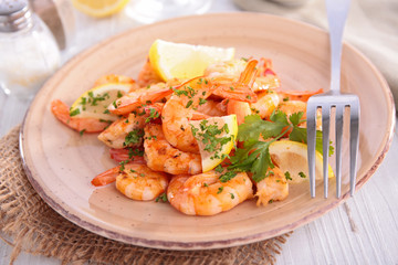fried shrimp with parsley
