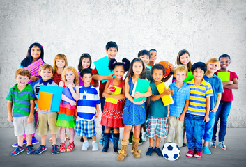 Obraz premium Multiethnic Children Smiling Happiness Friendship Concept