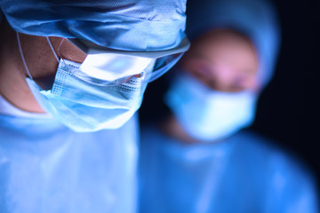 Fototapeta premium Team surgeon at work in operating