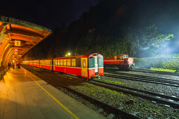 Obraz premium Traditional Train 