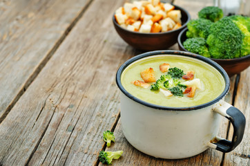 broccoli soup puree