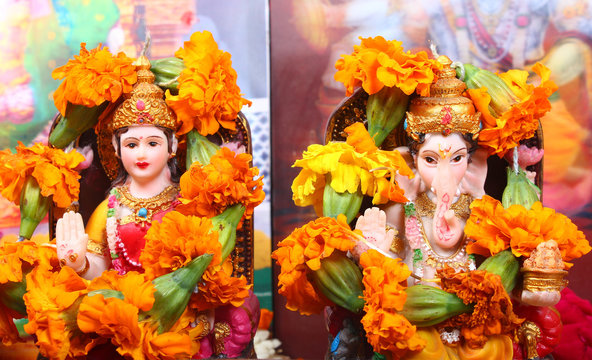 Goddess Lakshmi and Lord Ganesha