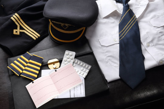airplane pilot medical examination test