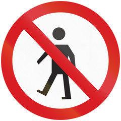 Argentinian traffic sign: No pedestrians