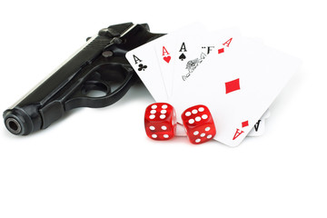 Obraz premium poker cards and handgun