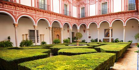 Museo de Bellas Artes, patio de los boj, Sevilla, España