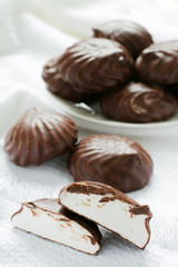 marshmallows in chocolate