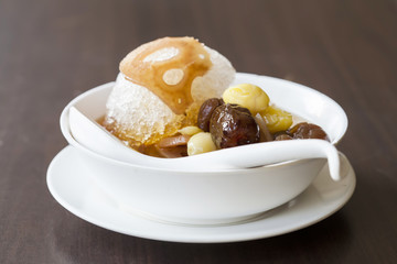 Ice dessert with Fresh fruits