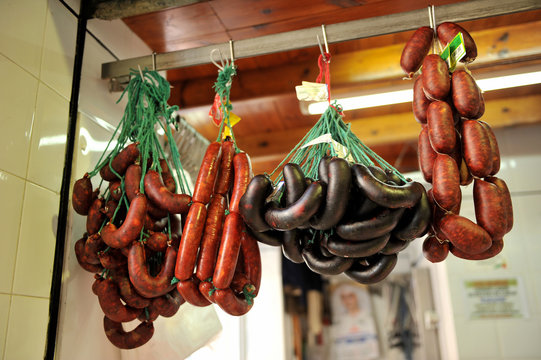 Chorizos y morcillas, productos del cerdo ib&eacute;rico
