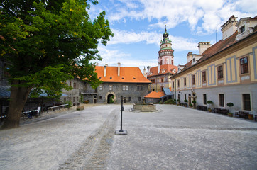 Fototapeta na wymiar Square on the castle in Cesky Krumlov, Czech Republic