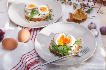 sandwiches with eggs
