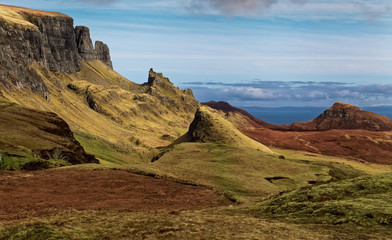 Obraz premium Scenic view of Quiraing mountains, Isle of Skye